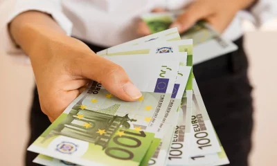 StepStone’un 2026 maaş raporu, Almanya’daki şehir ve sektörlere göre ücret farklarını ortaya koydu.